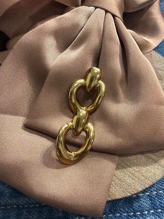 Jewelry - Fashion Gold Linked earrings